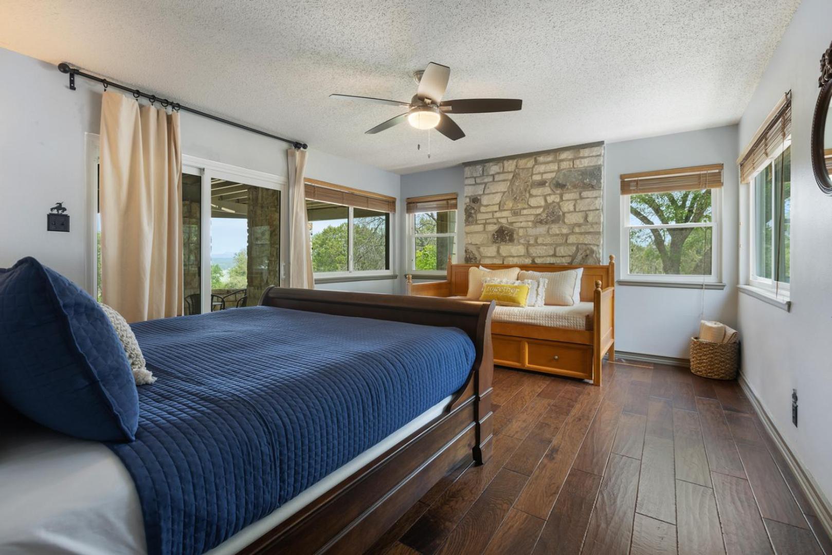 Wine Country Retreat - With A Lake View! Spicewood Екстер'єр фото